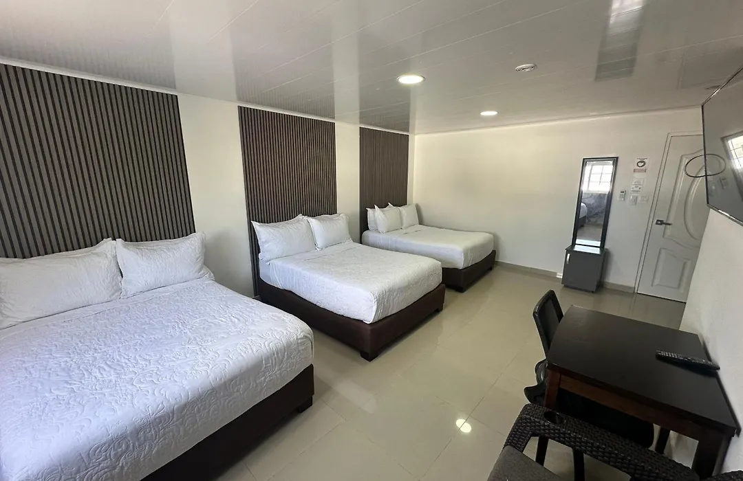 Apartahotel Plaza-1