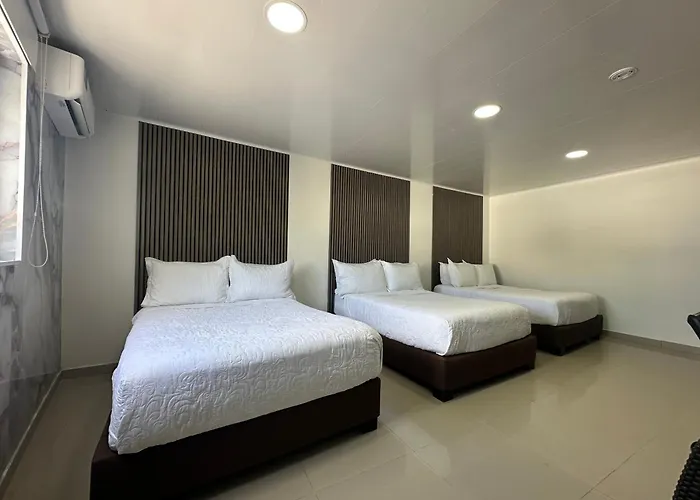Apartahotel Plaza